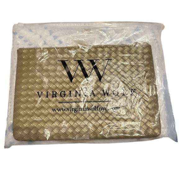 Virginia Wolf Gold Textured Clutch - Picture 4 of 6